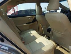 تۆیۆتا کامری